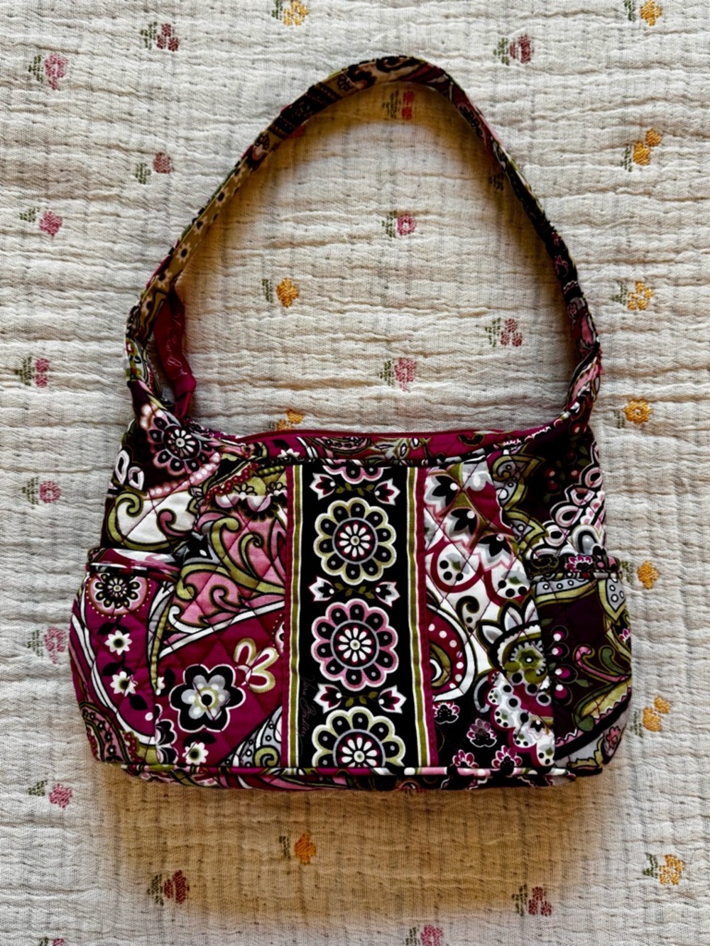 Vera Bradley Very Berry Paisley Small Shoulder Bag RETIRED 2010